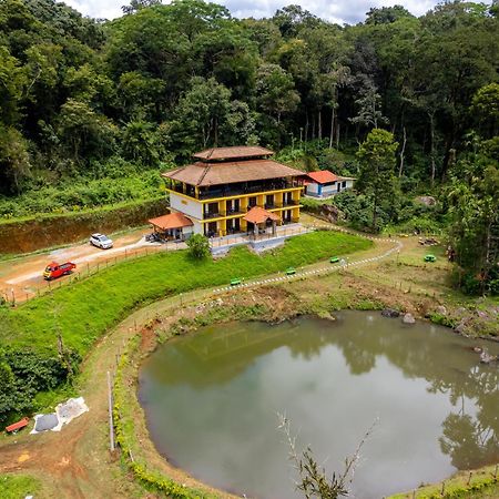 The Hosteller Coorg Rainforest, 马迪凯里 外观 照片